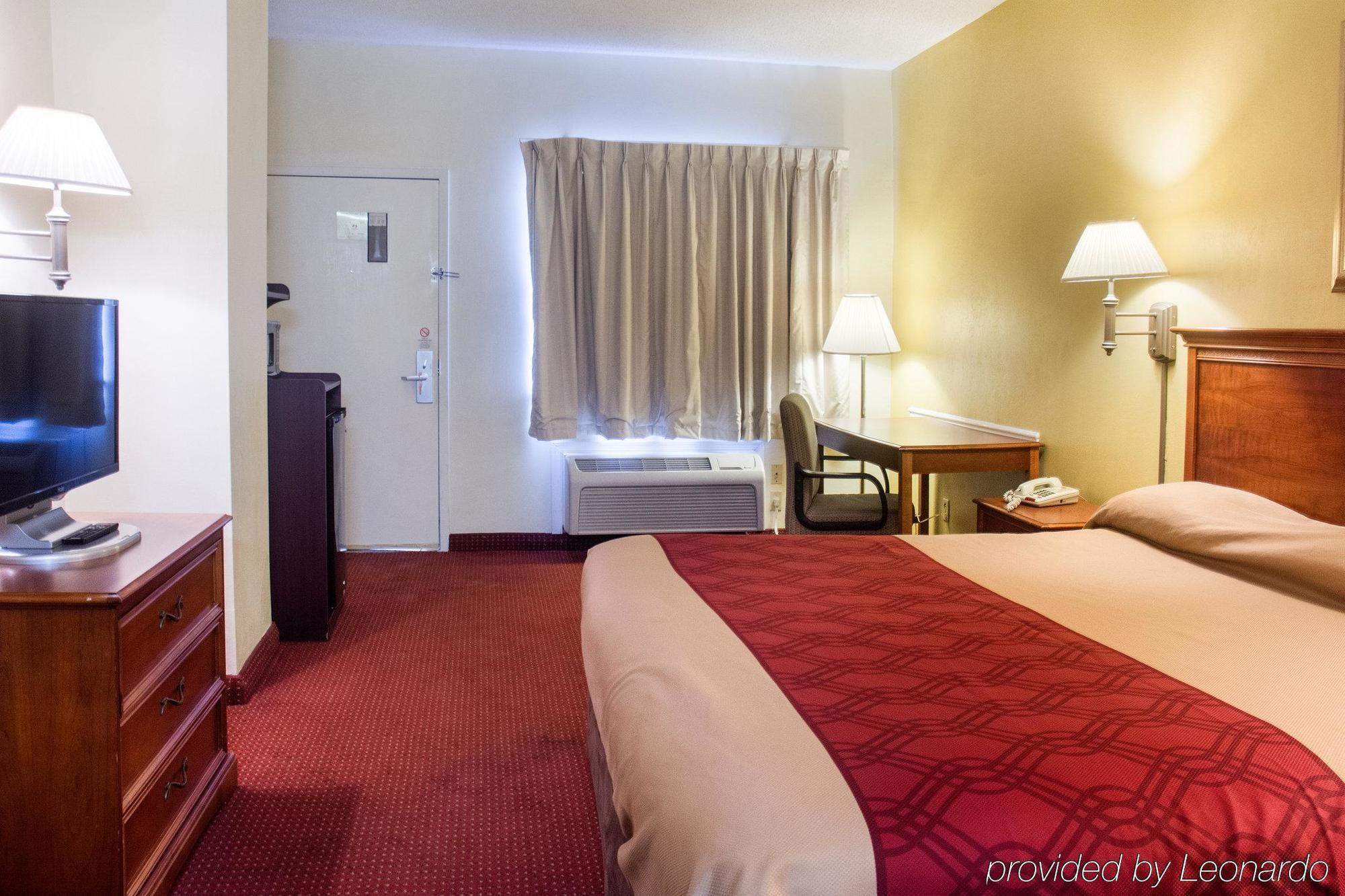 Econo Lodge Chesapeake Route 13 And I-464 Dış mekan fotoğraf