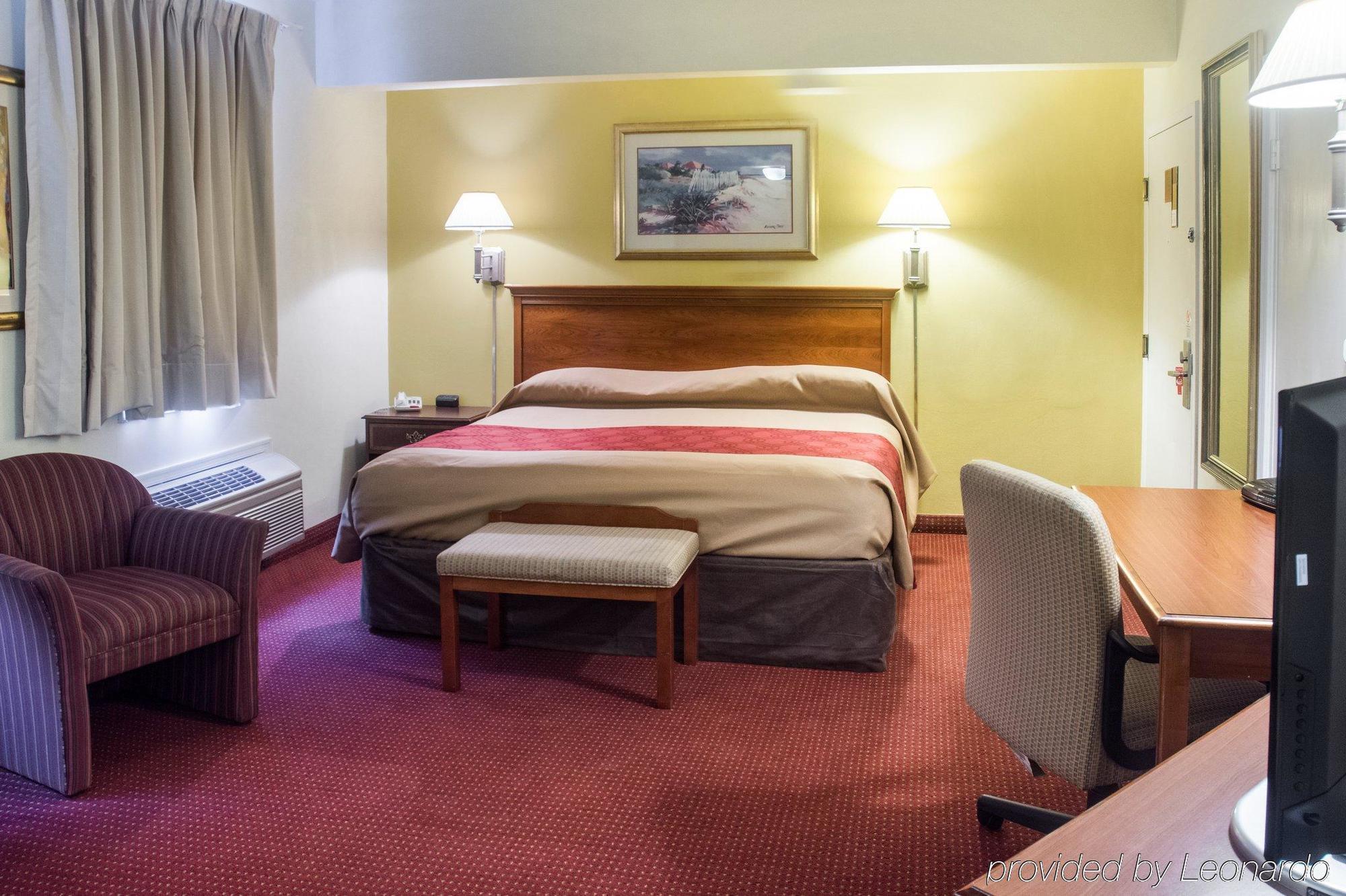 Econo Lodge Chesapeake Route 13 And I-464 Dış mekan fotoğraf